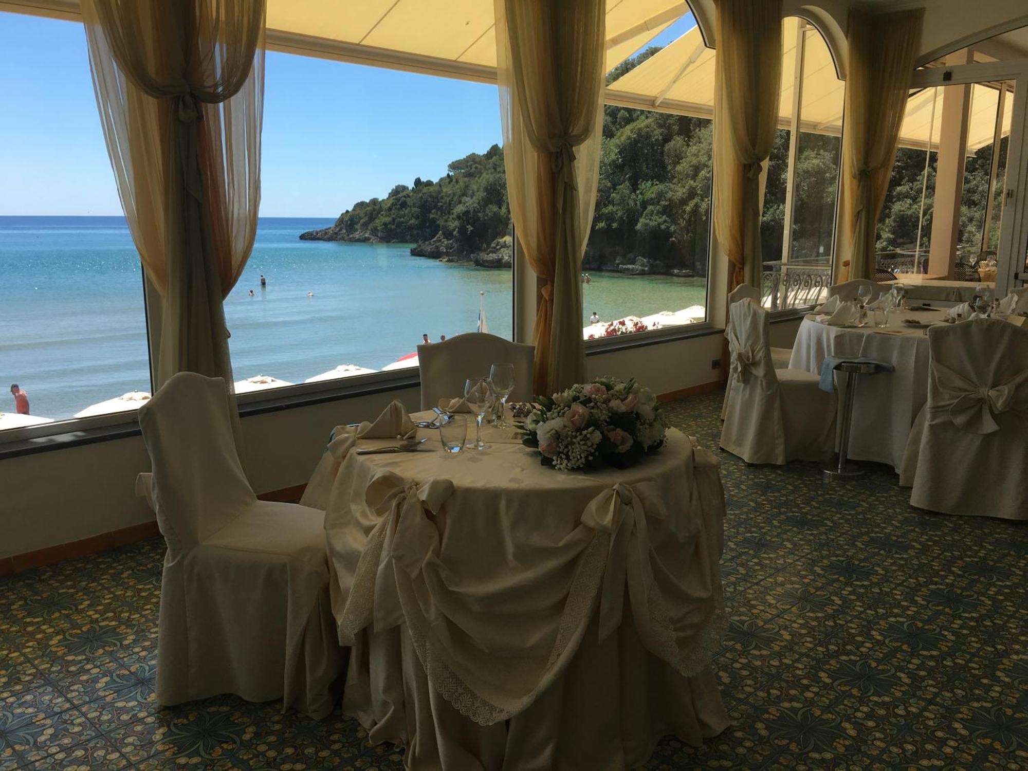 Grand Hotel Il Ninfeo Гаета Екстериор снимка